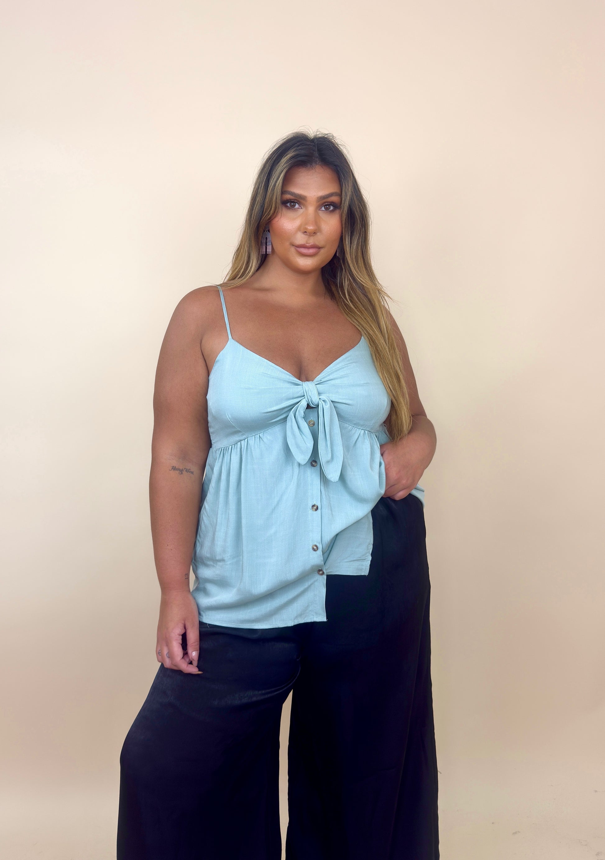 Front Tie Flowy Tank Top (2 colors)