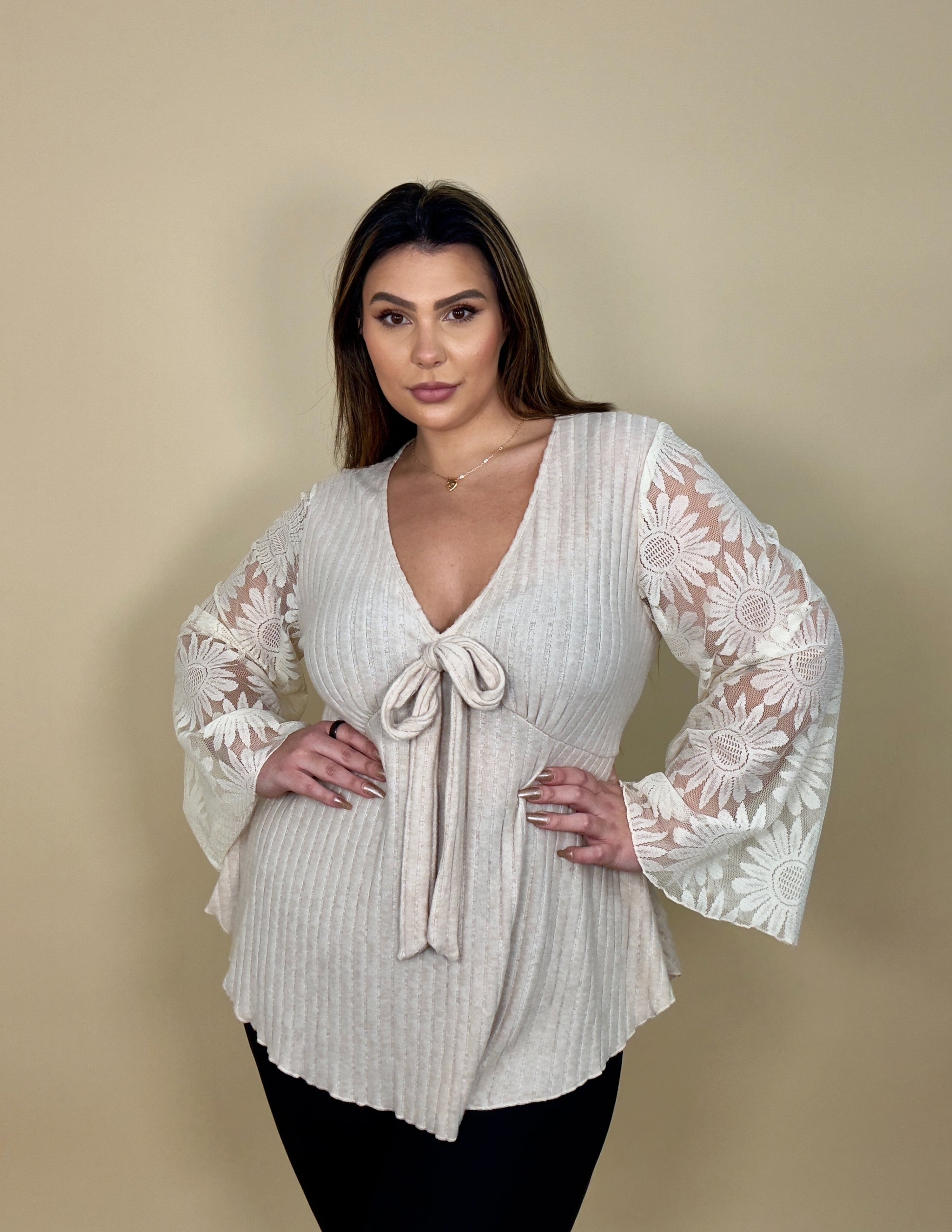 Beige Floral Bell Sleeve 2-way Top