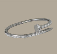 Load image into Gallery viewer, Diamond Studded Nail Bracelet (2 colors)
