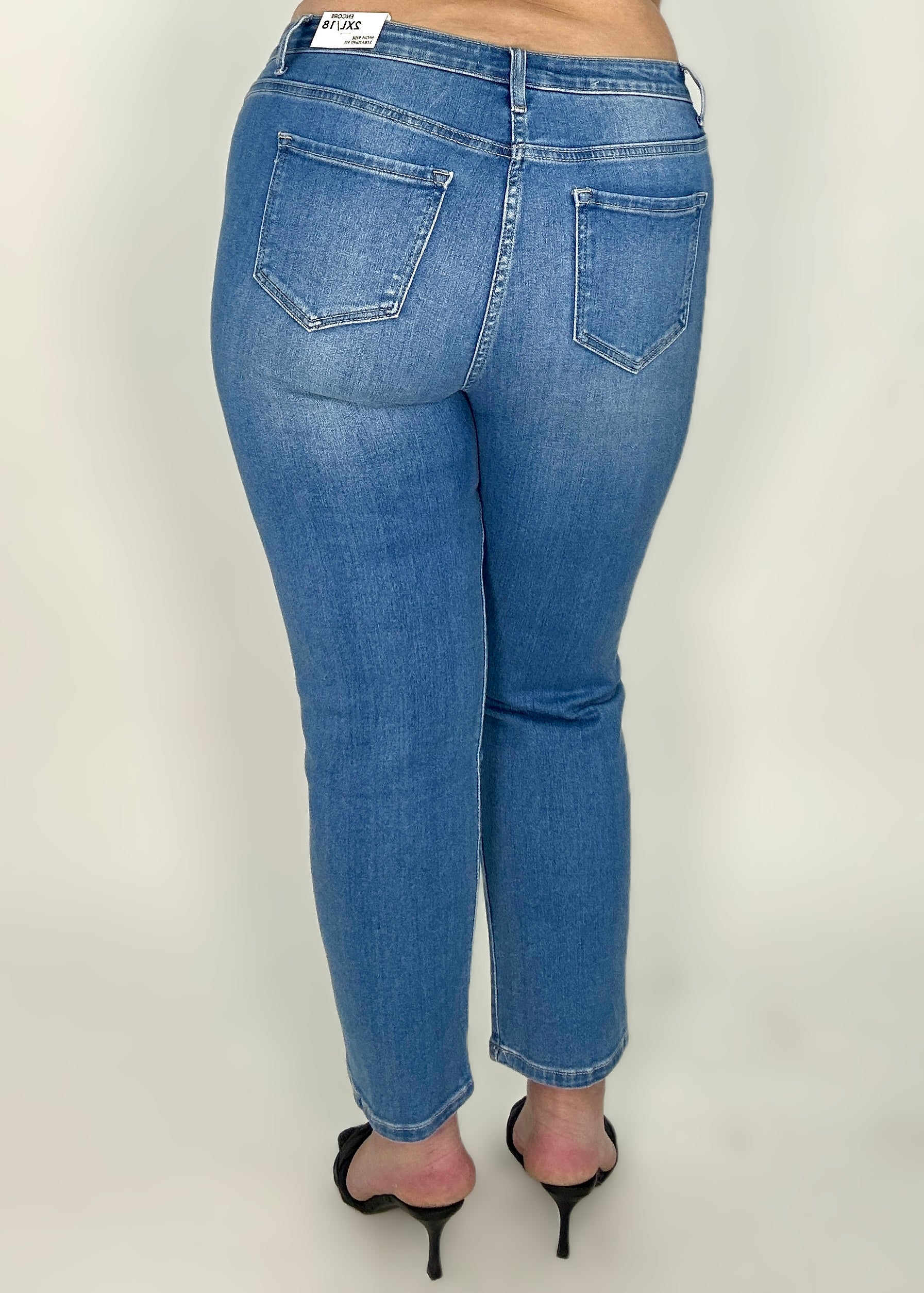 ‘Encore High Rise Straight Leg Jeans (2 colors)