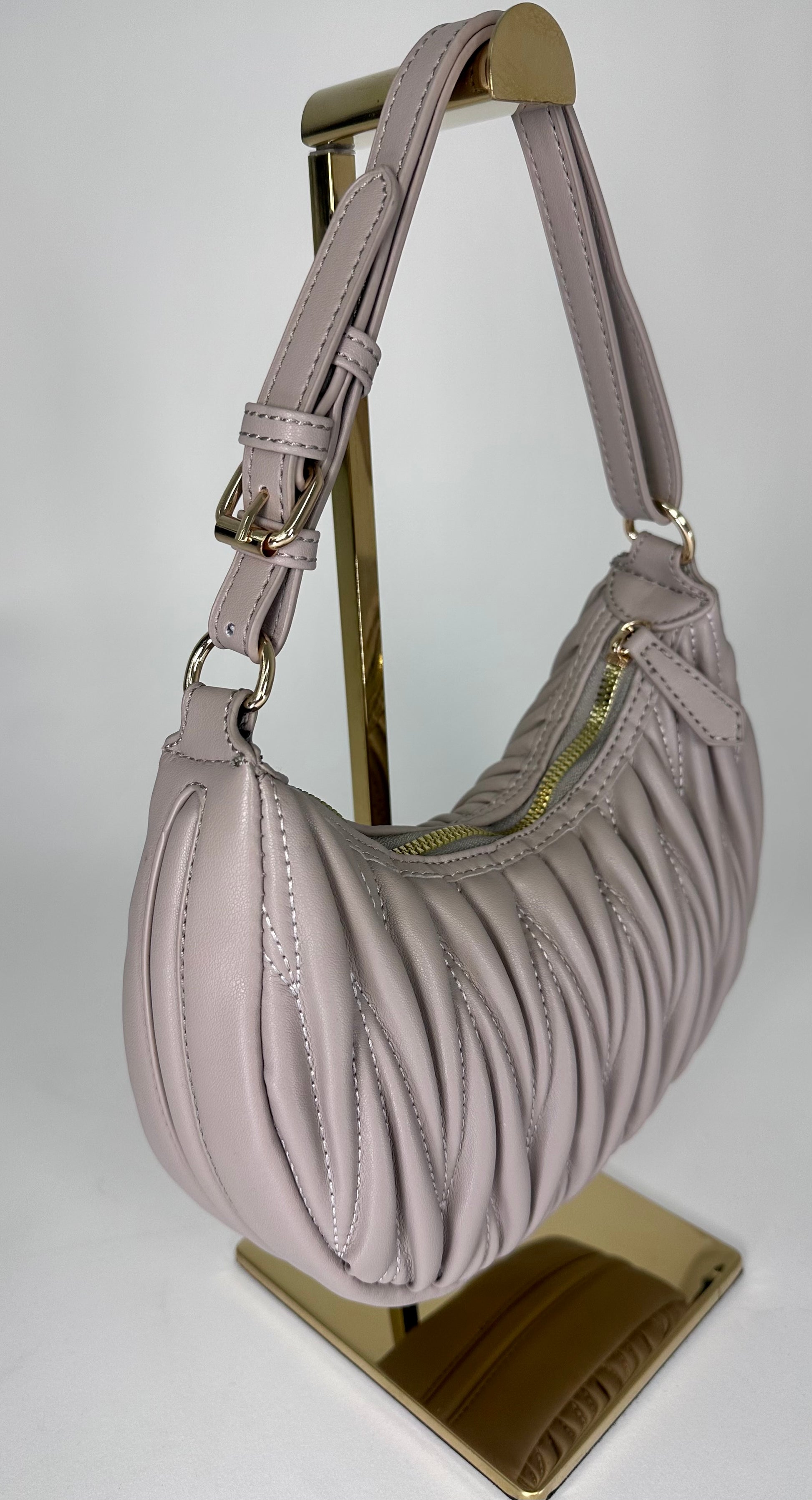 ‘Nikki’ Crescent Shaped Textured Bag (2 colors)