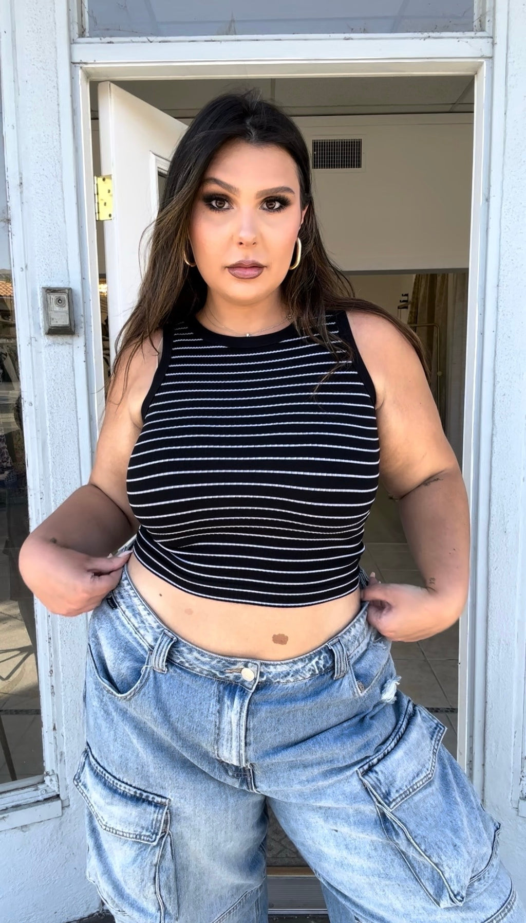 Basic Stripped Stretchy Tank Top (2 colors)