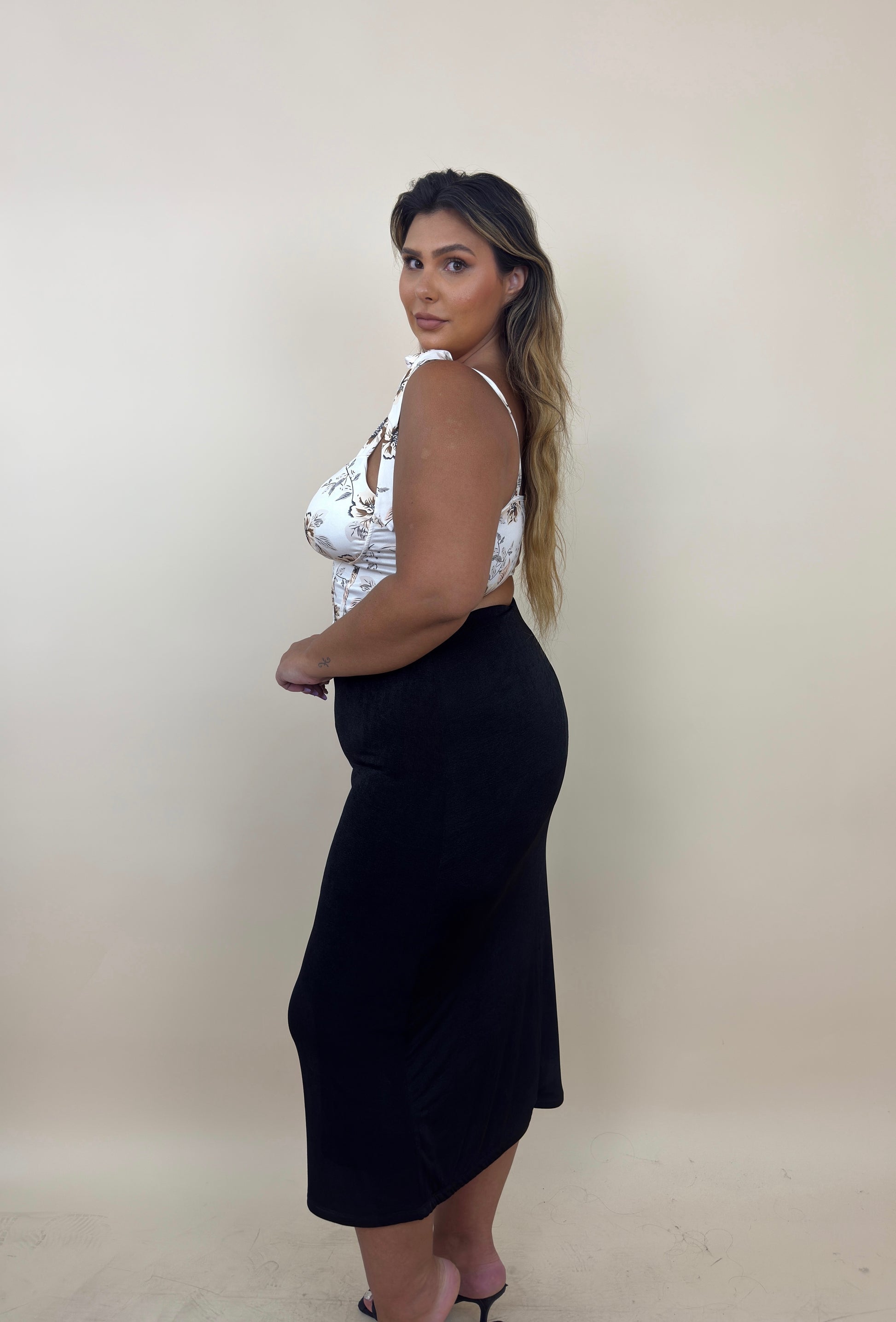 Mid length Stretch Skirt