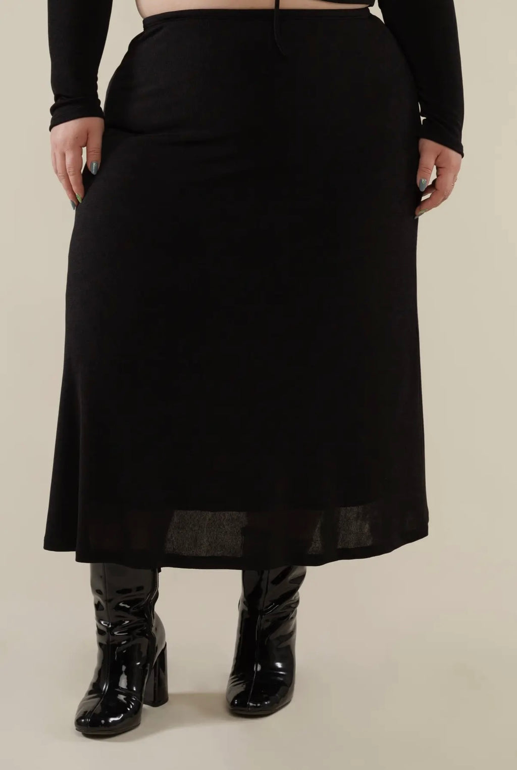 Mid length Stretch Skirt