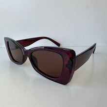 Load image into Gallery viewer, ‘Shade’ Sunglasses (3 colors)
