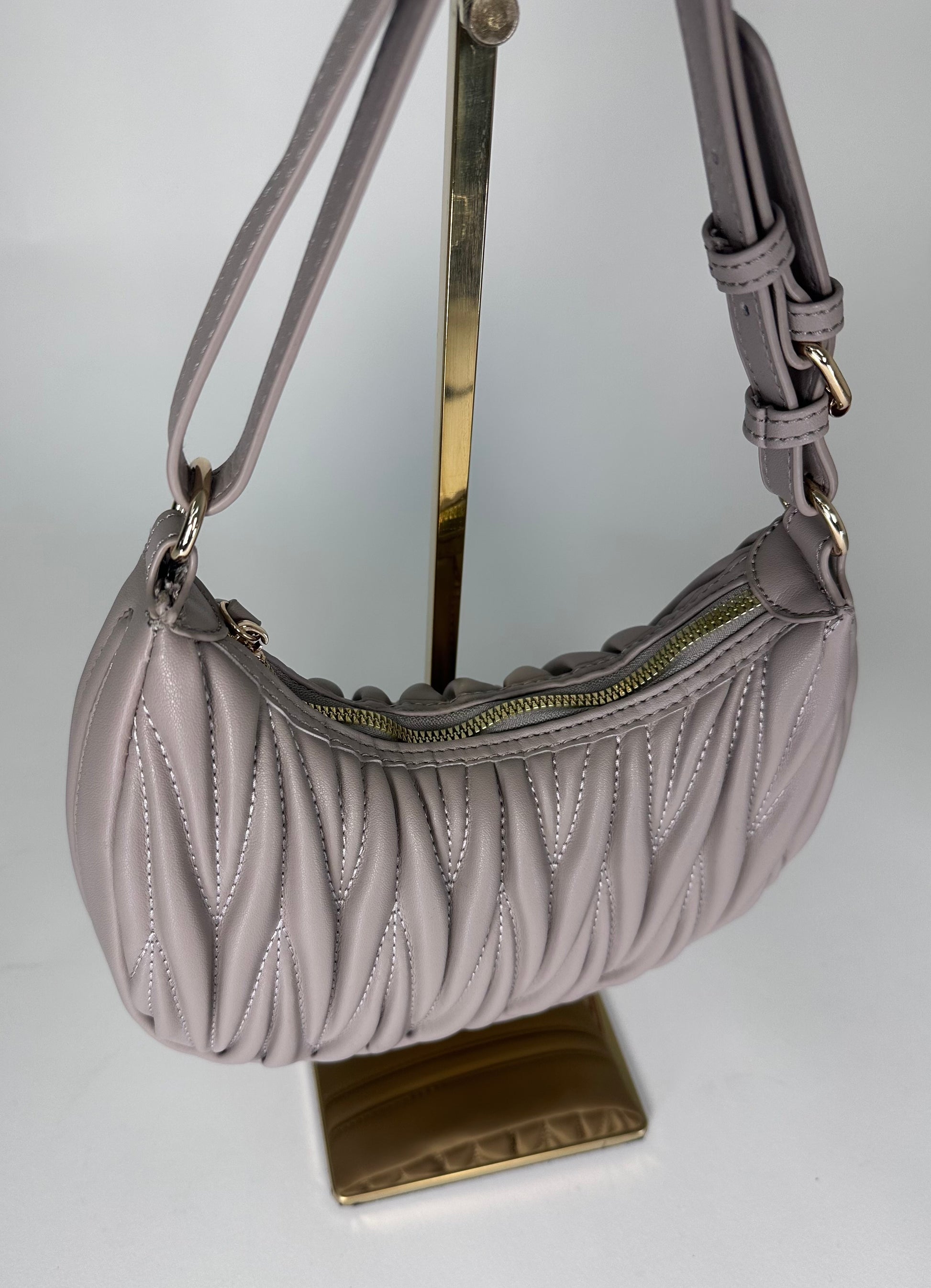 ‘Nikki’ Crescent Shaped Textured Bag (2 colors)