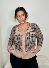 Load image into Gallery viewer, Beige Gold button sweater top/ cardigan (3x)
