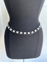 Load image into Gallery viewer, Diamond Circle Chain Belt
