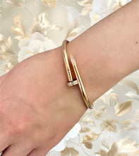 Load image into Gallery viewer, Rose Gold Nail Bracelet
