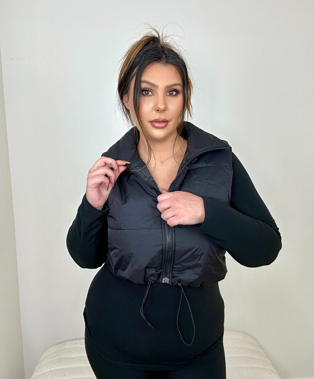 Cropped Puffer Vest (1x)