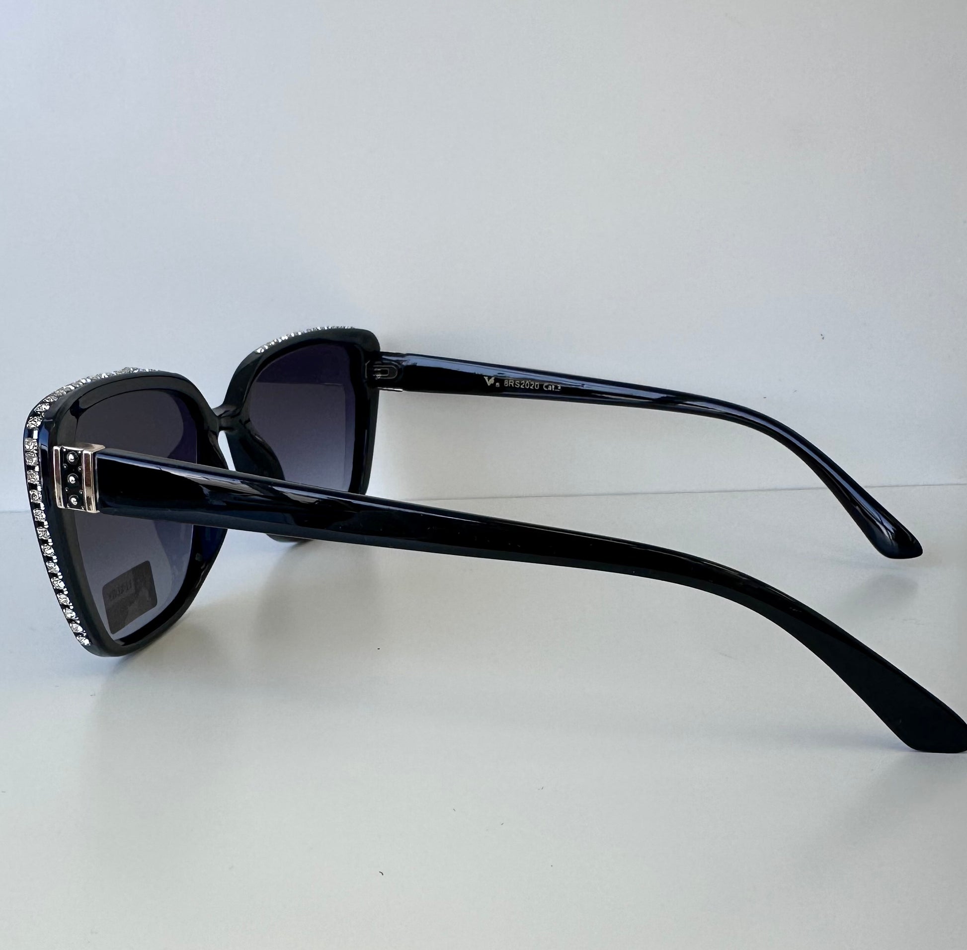 Rhinestoned Sunglasses (4 colors)