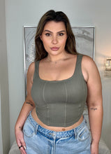 Load image into Gallery viewer, Stretch Form Fitted Corset Style Tank Top
