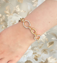 Load image into Gallery viewer, Gold Diamond Chain Link Bracelet
