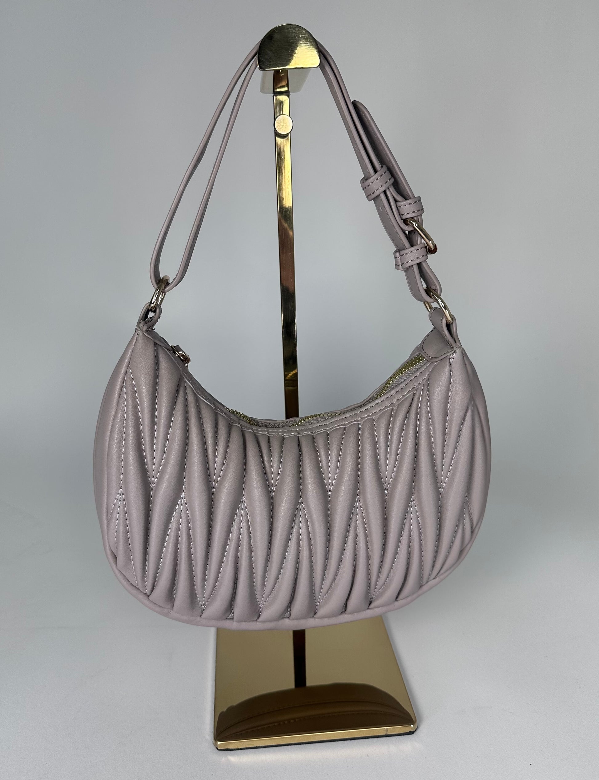 ‘Nikki’ Crescent Shaped Textured Bag (2 colors)