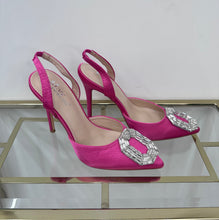 Load image into Gallery viewer, Bright Pink Crystal O Heels
