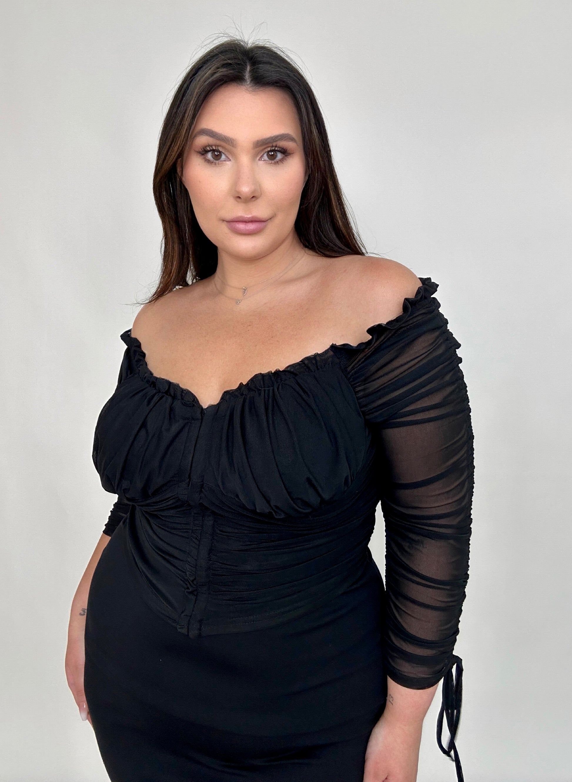 ‘Nikki’ Rouched Off Shoulder Corset Top (2 colors)