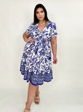 Load image into Gallery viewer, Blue &amp; White Floral Flowy Dress
