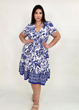 Load image into Gallery viewer, Blue &amp; White Floral Flowy Dress
