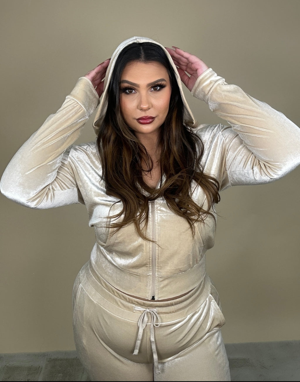 Velour Tracksuit zip-up Hoodie & Pants Set (2 colors)