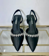 Load image into Gallery viewer, Rhinestoned Pointed Black Heels
