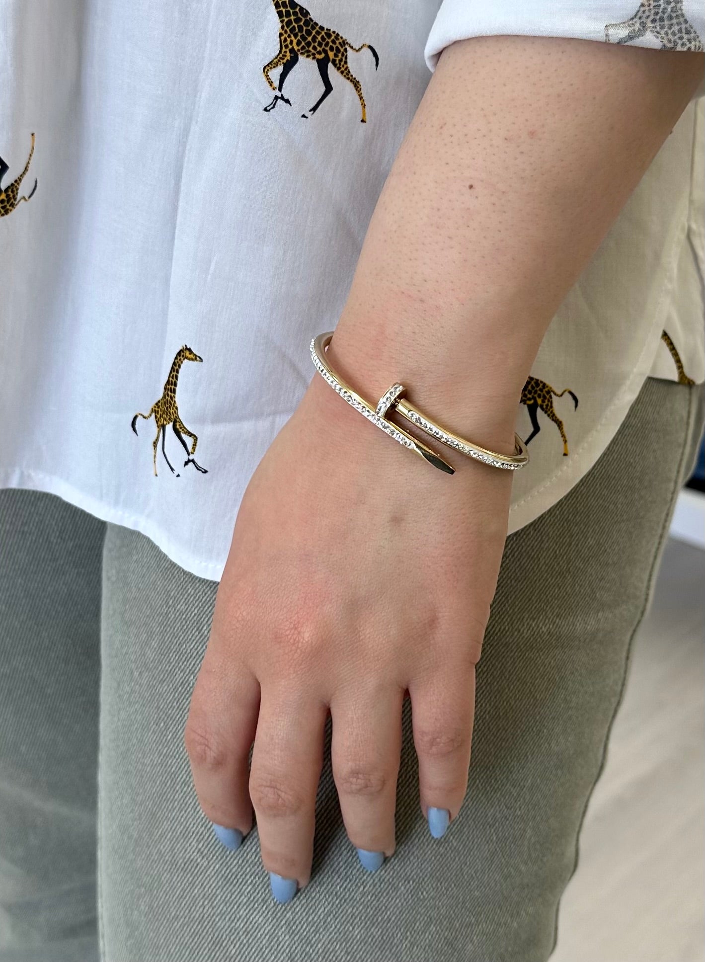 Diamond Studded Nail Bracelet (2 colors)