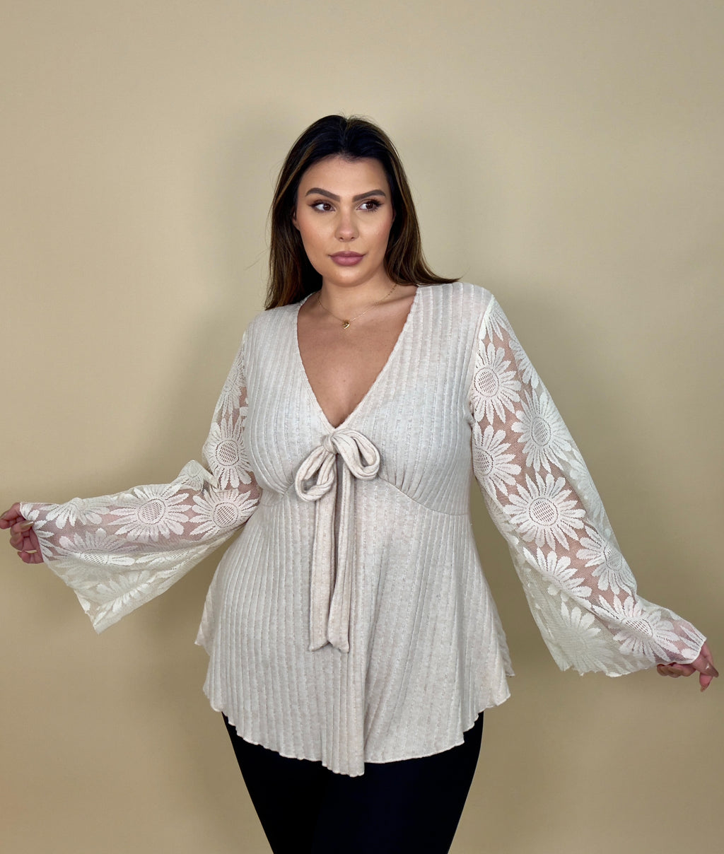 Beige Floral Bell Sleeve 2-way Top
