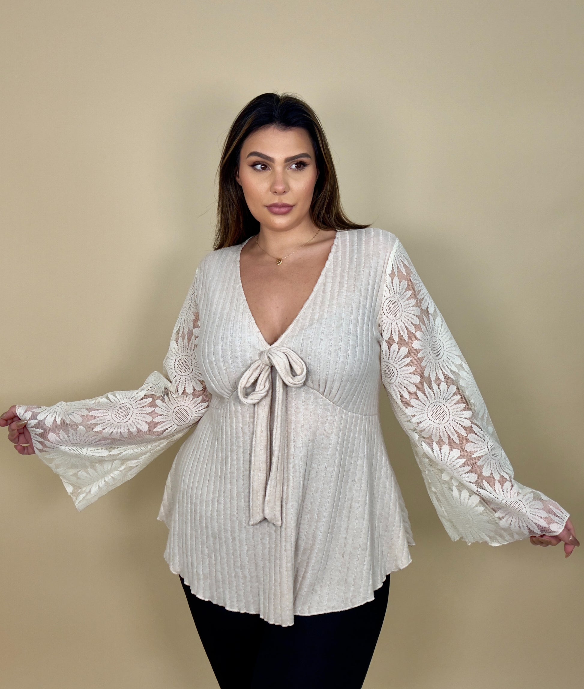 Beige Floral Bell Sleeve 2-way Top