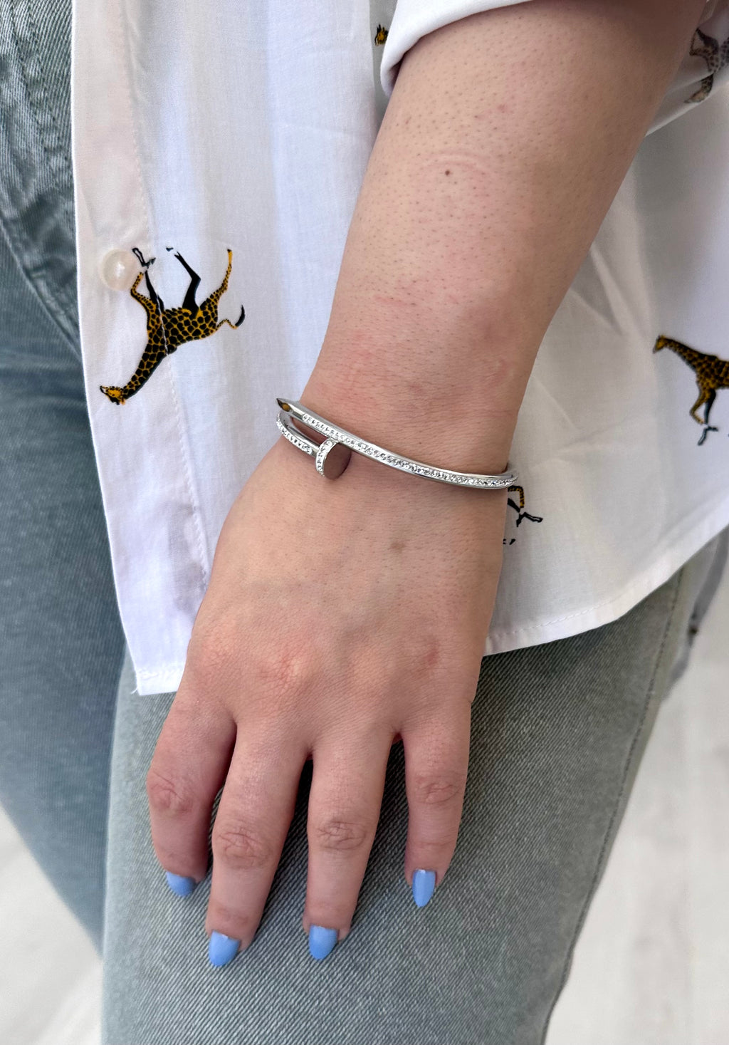 Diamond Studded Nail Bracelet (2 colors)