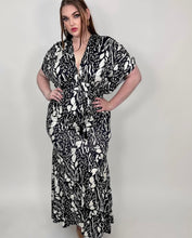 Load image into Gallery viewer, Long Black &amp; White Printed Evening Dress
