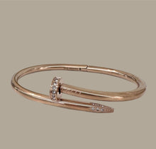 Load image into Gallery viewer, Rose Gold Nail Bracelet
