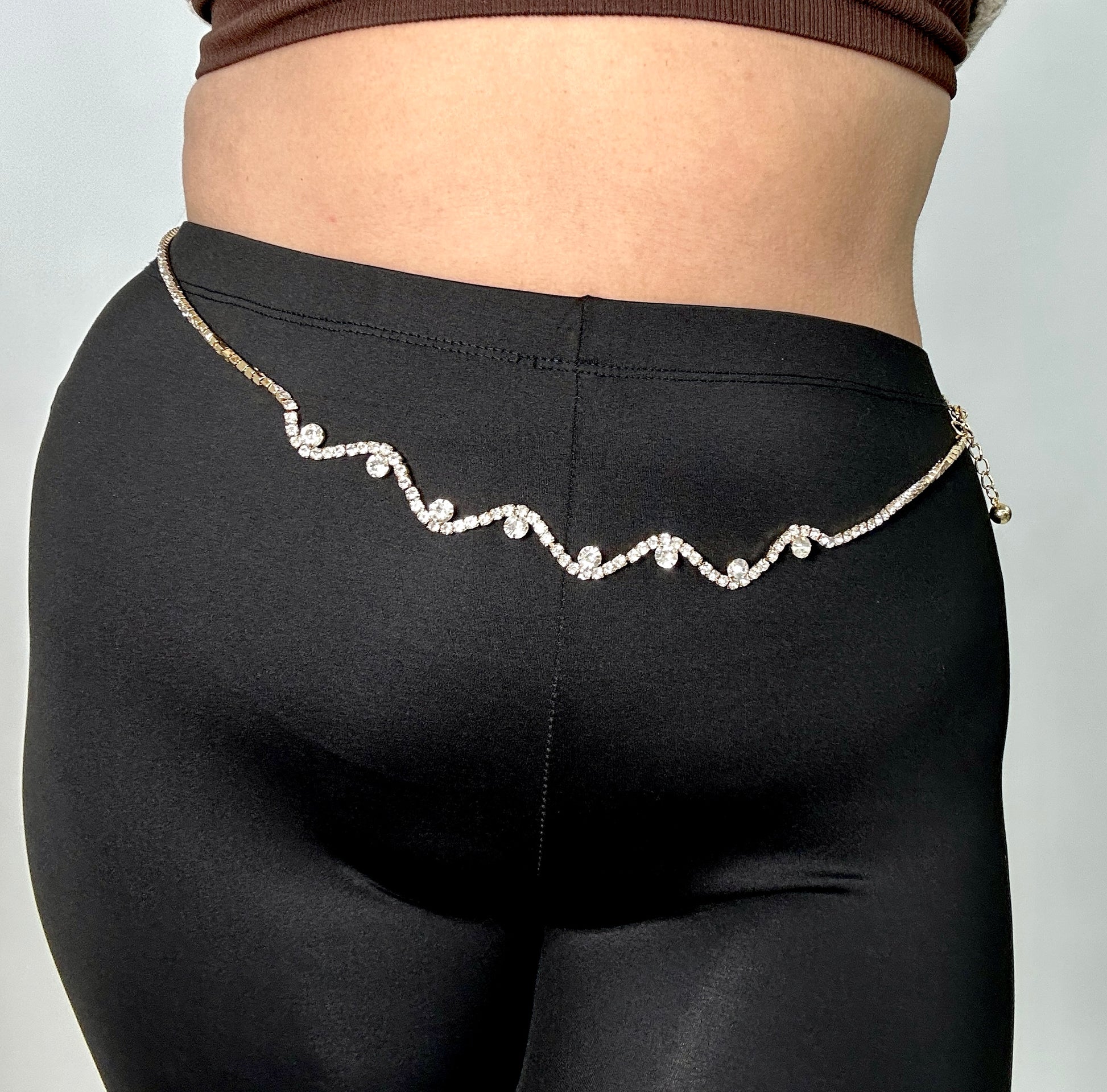 Wavy Rhinestone Chain Belt