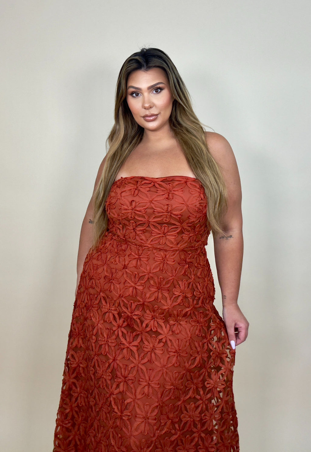 Floral Embroidered Maxi Dress (2 colors)
